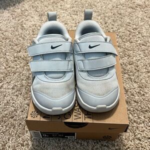 Nike OMNI Multi-Court (TD)